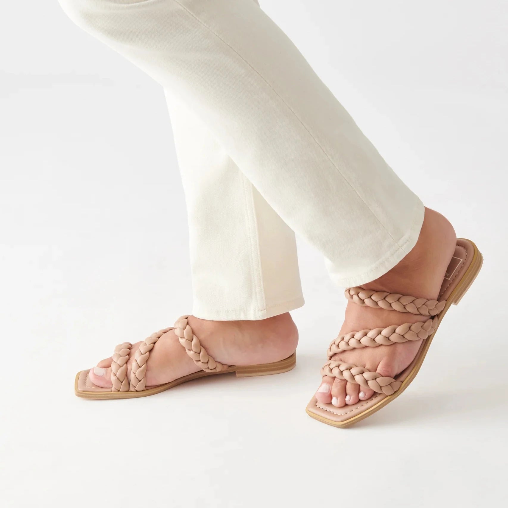 Iman Sandal